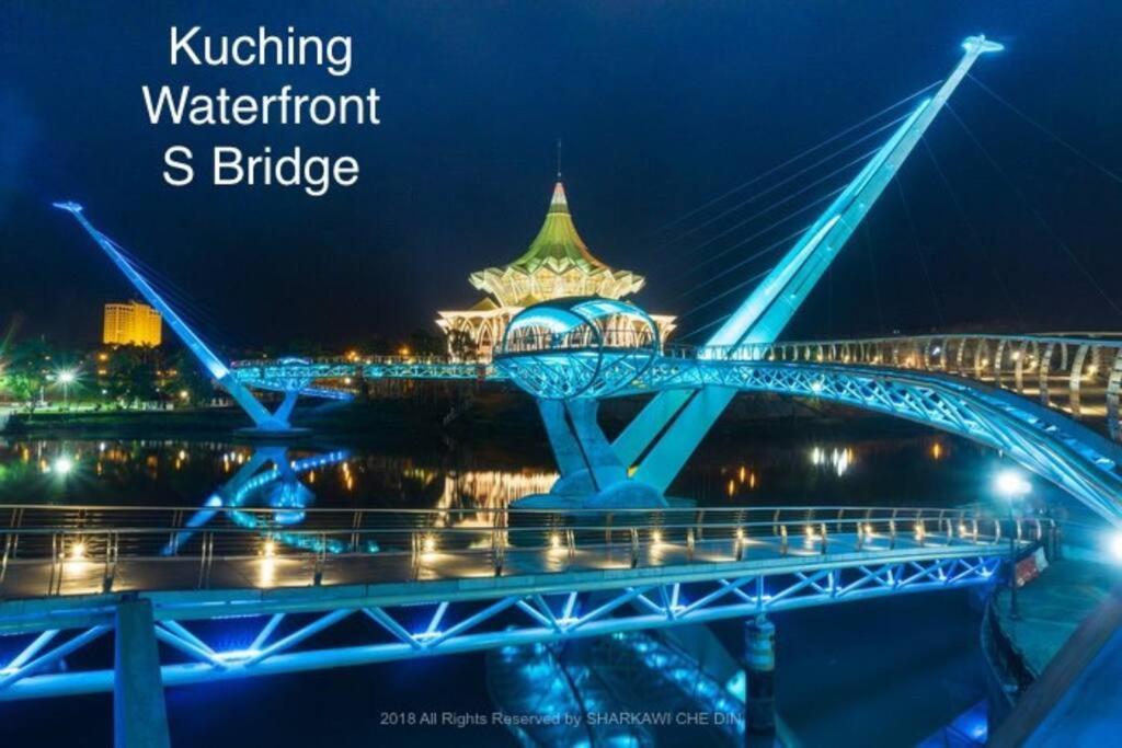Riverbank @ Waterfront Kch Apartment Kuching